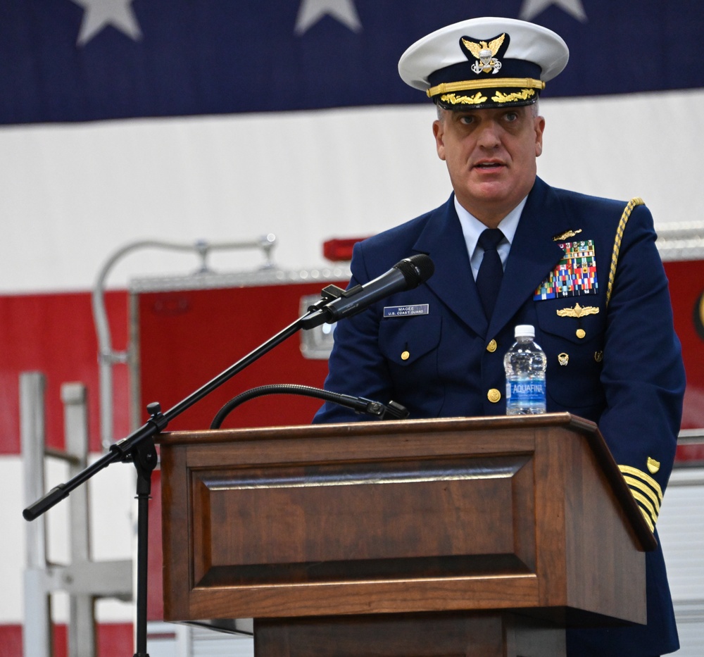 Coast Guard Base Kodiak holds change of command ceremony 