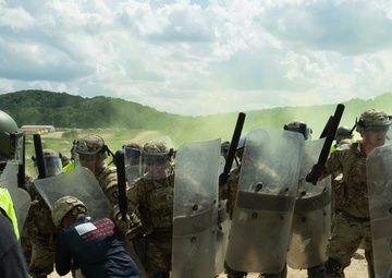 1-143rd FOM-D Training