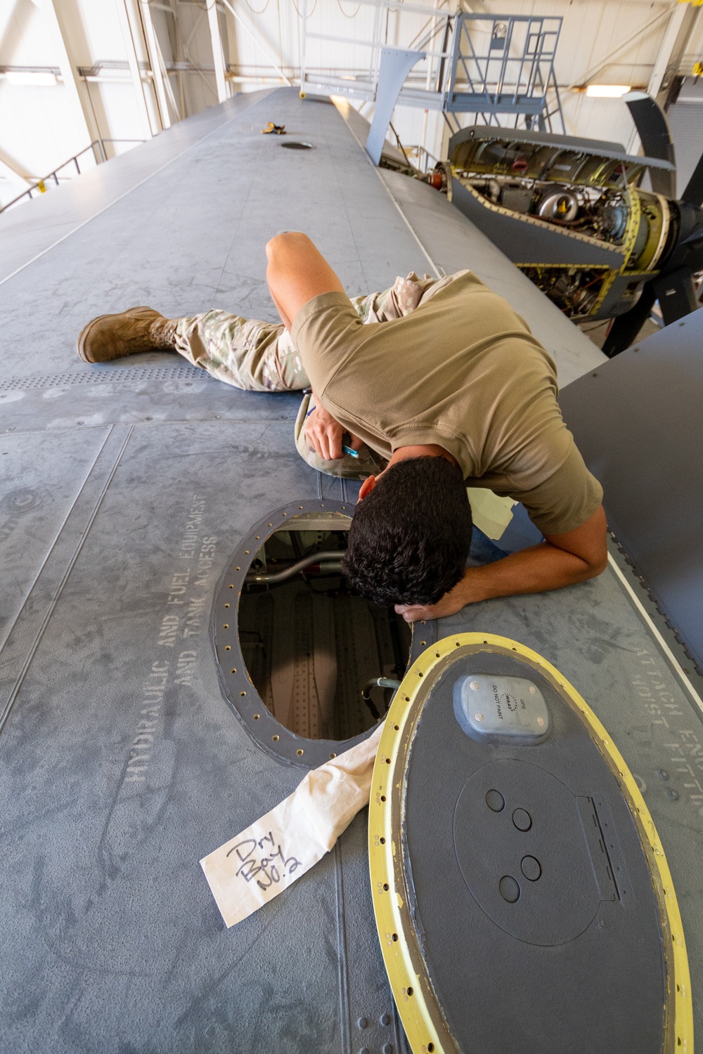 Rescue maintainers perform check letter c inspection