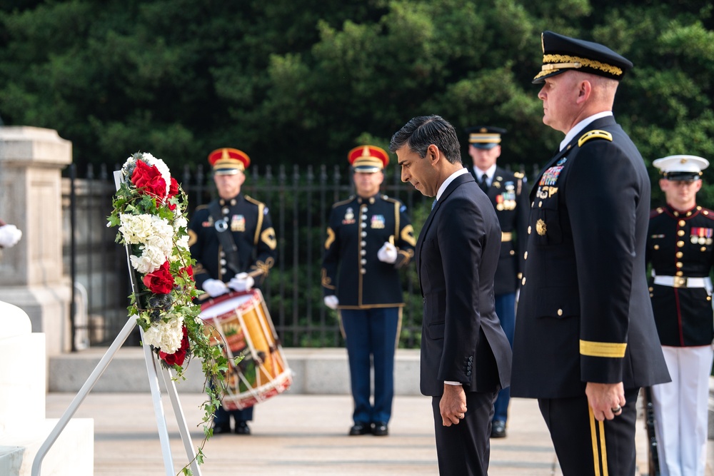 Prime Minister of United Kingdom Lays Wreath at Arlington National Cemetery