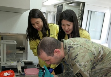US Army mobile laboratory strengthens partnership with ROK laboratory team