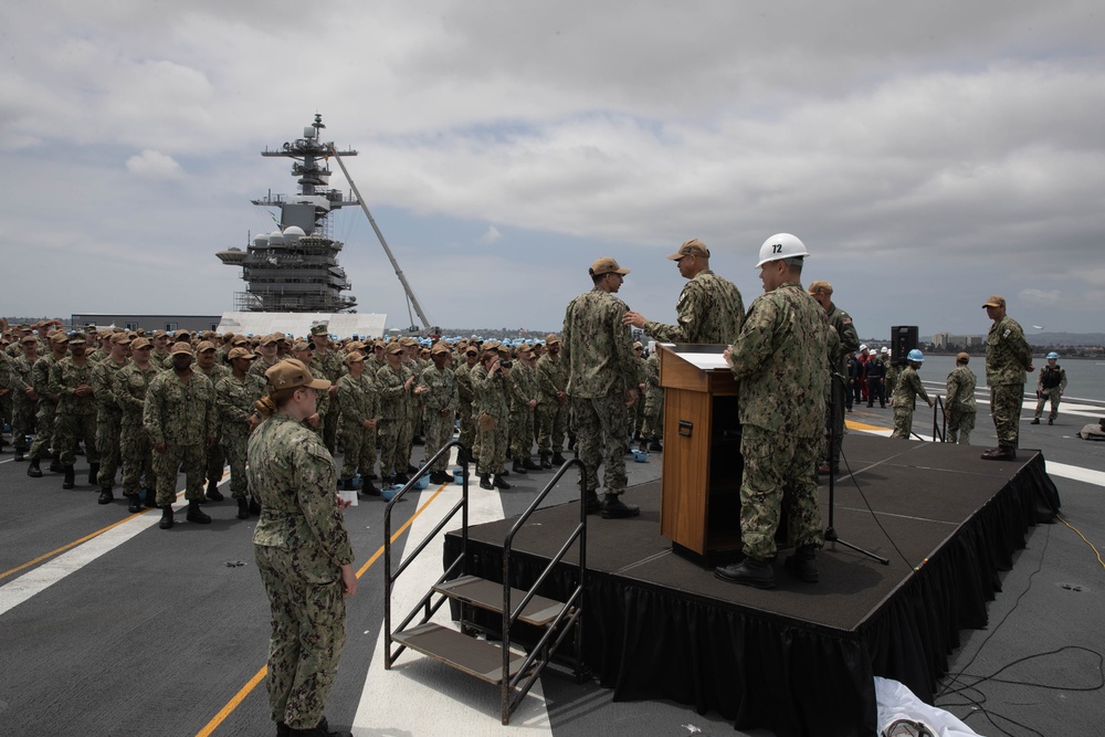 Abraham Lincoln hosts enlisted pinning ceremony