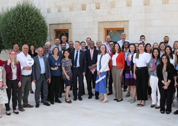 Counselor White meets with USAID/Jordan and USAID/Syria teams in Amman