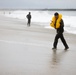 Marines swim to shore during amphibious qualification