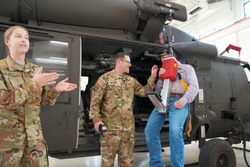 ESGR Hosts Bosslift Outreach Event at Wyoming Army National Guard [Image 4 of 7]