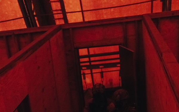 2d Recon and EODMU8 House Clearing Training