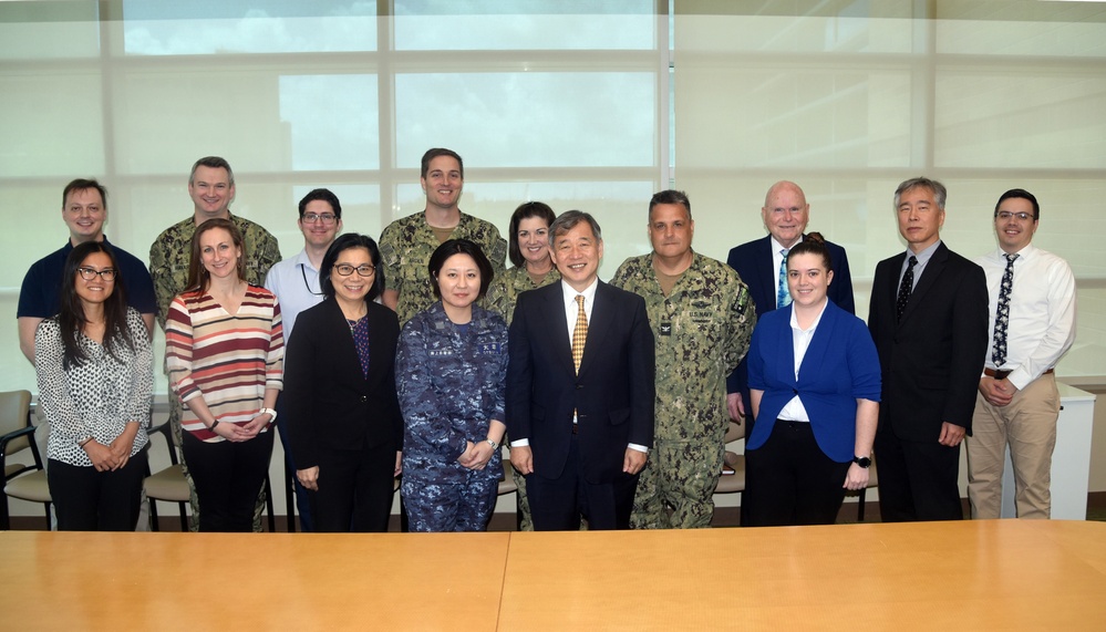 Japan’s National Defense Medical College visits NAMRU San Antonio