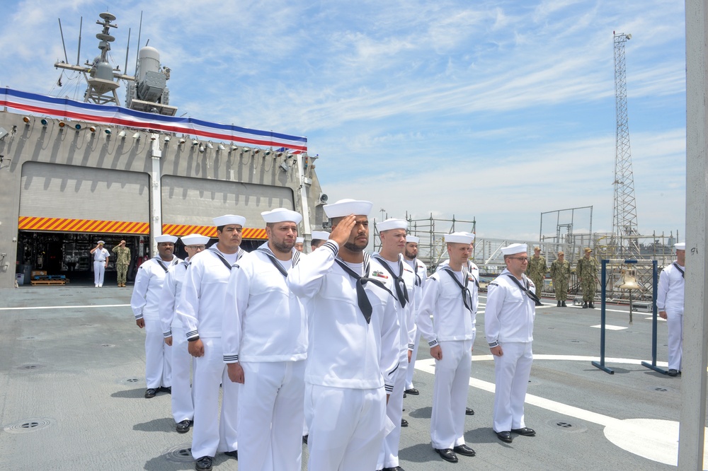 USS Omaha (LCS 12) Blue Crew Holds Change of Command Ceremony