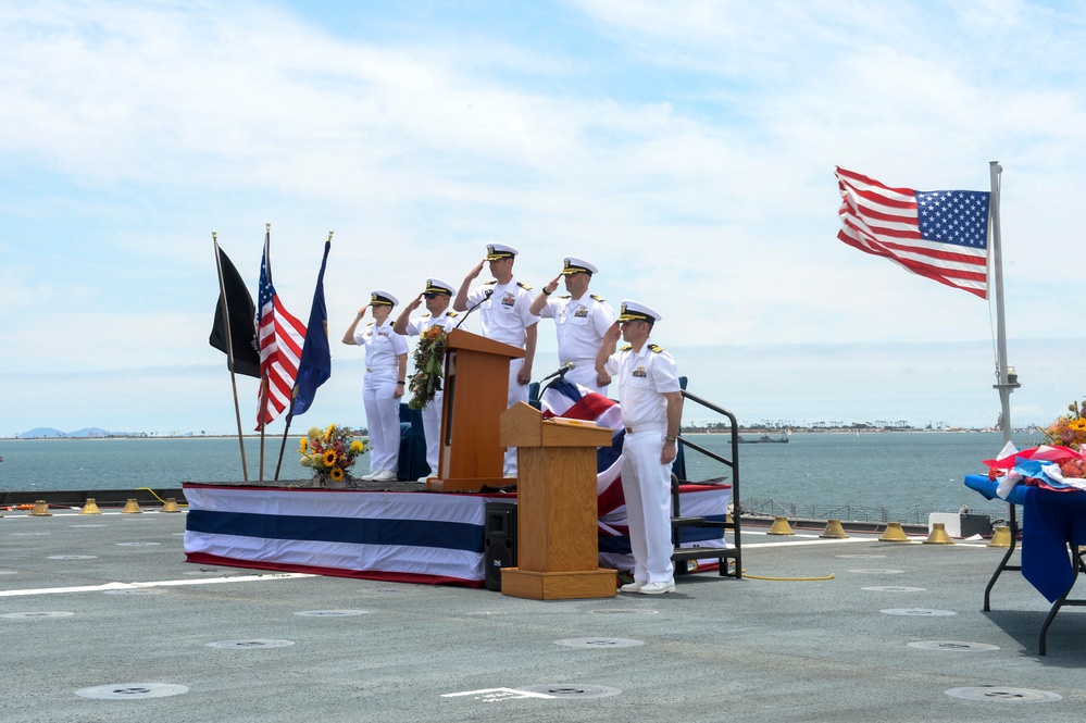 USS Omaha (LCS 12) Blue Crew Holds Change of Command Ceremony