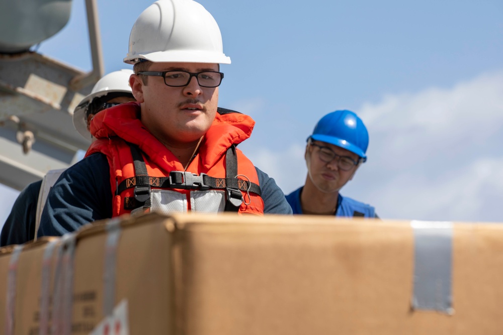 Decatur RAS with USNS Rappahannock