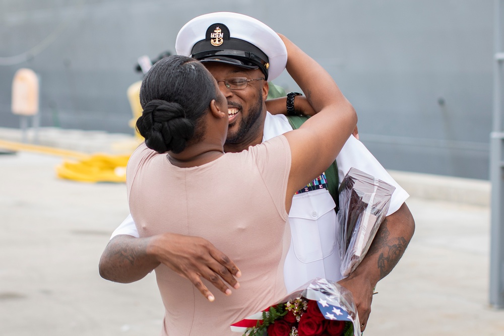 USS John P. Murtha (LPD 26) Returns To Home Port