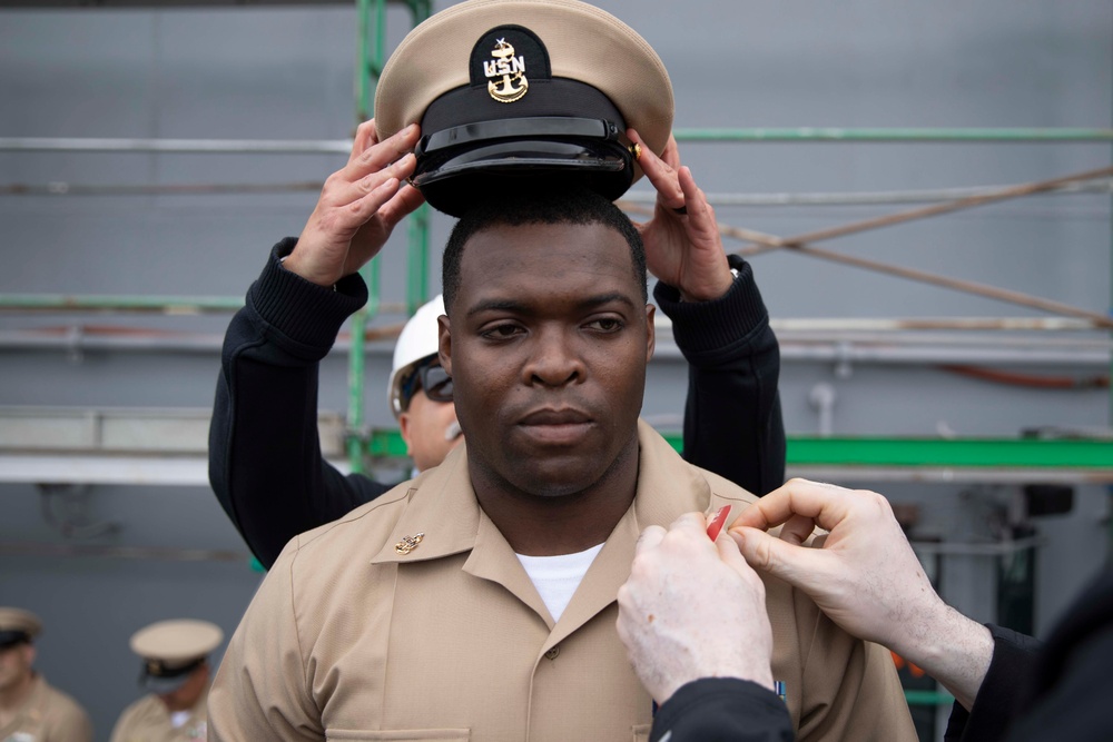 Senior Chief Pinning Ceremony