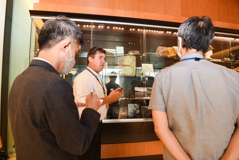 DPAA host Japanese MHLW personnel for scientific analysis meeting