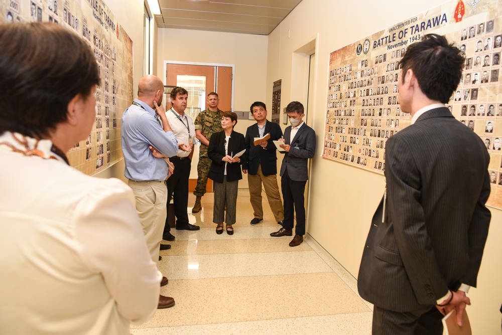 DPAA host Japanese MHLW personnel for scientific analysis meeting