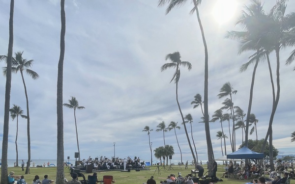 Joint Service Concert in Waikiki