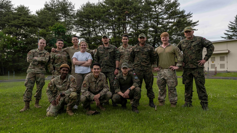 Cross-Continental Collaboration: USAF and Polish AF EOD