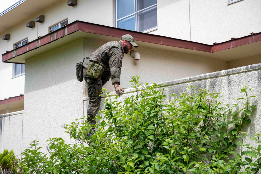 Cross-Continental Collaboration: USAF and Polish AF EOD
