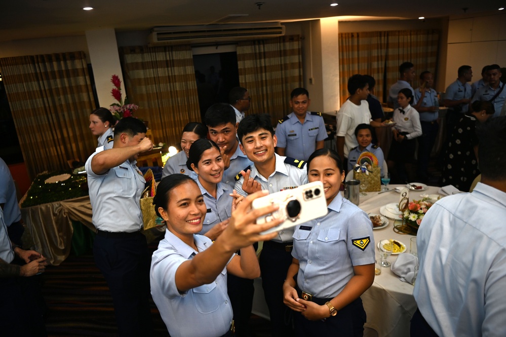 Philippine Coast Guard hosts fellowship reception for U. S. and Japan Coast Guards in Manila