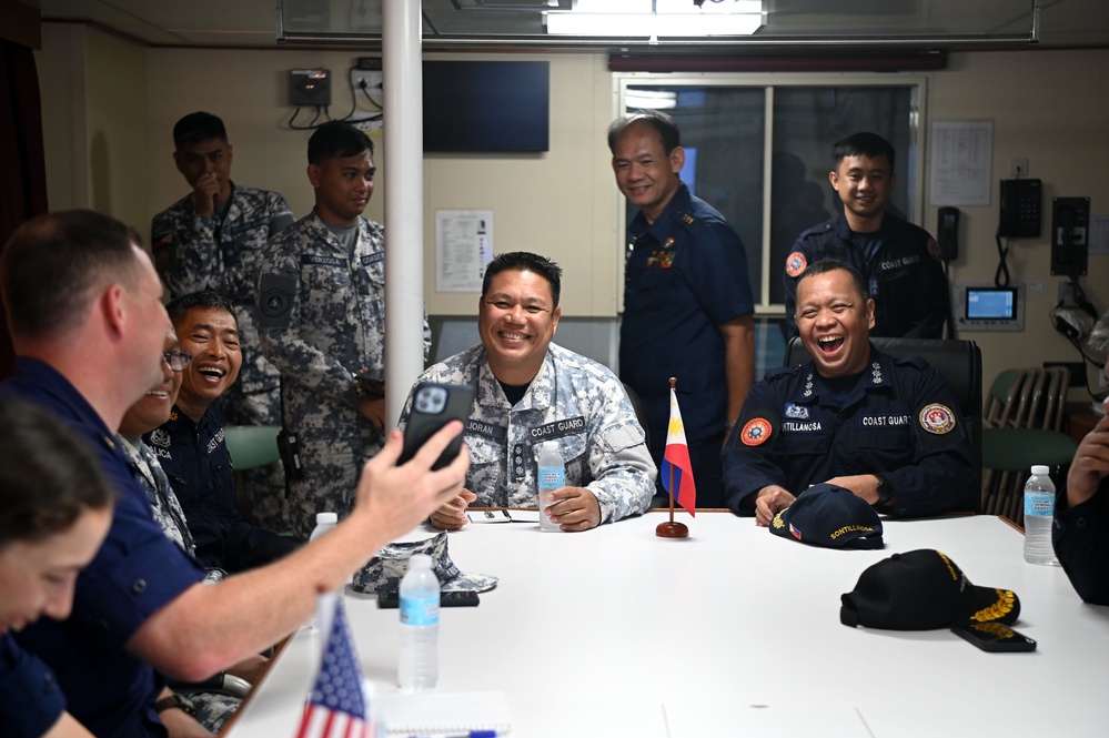 Philippine, Japan and U.S. Coast Guards conclude combined operations in South China Sea