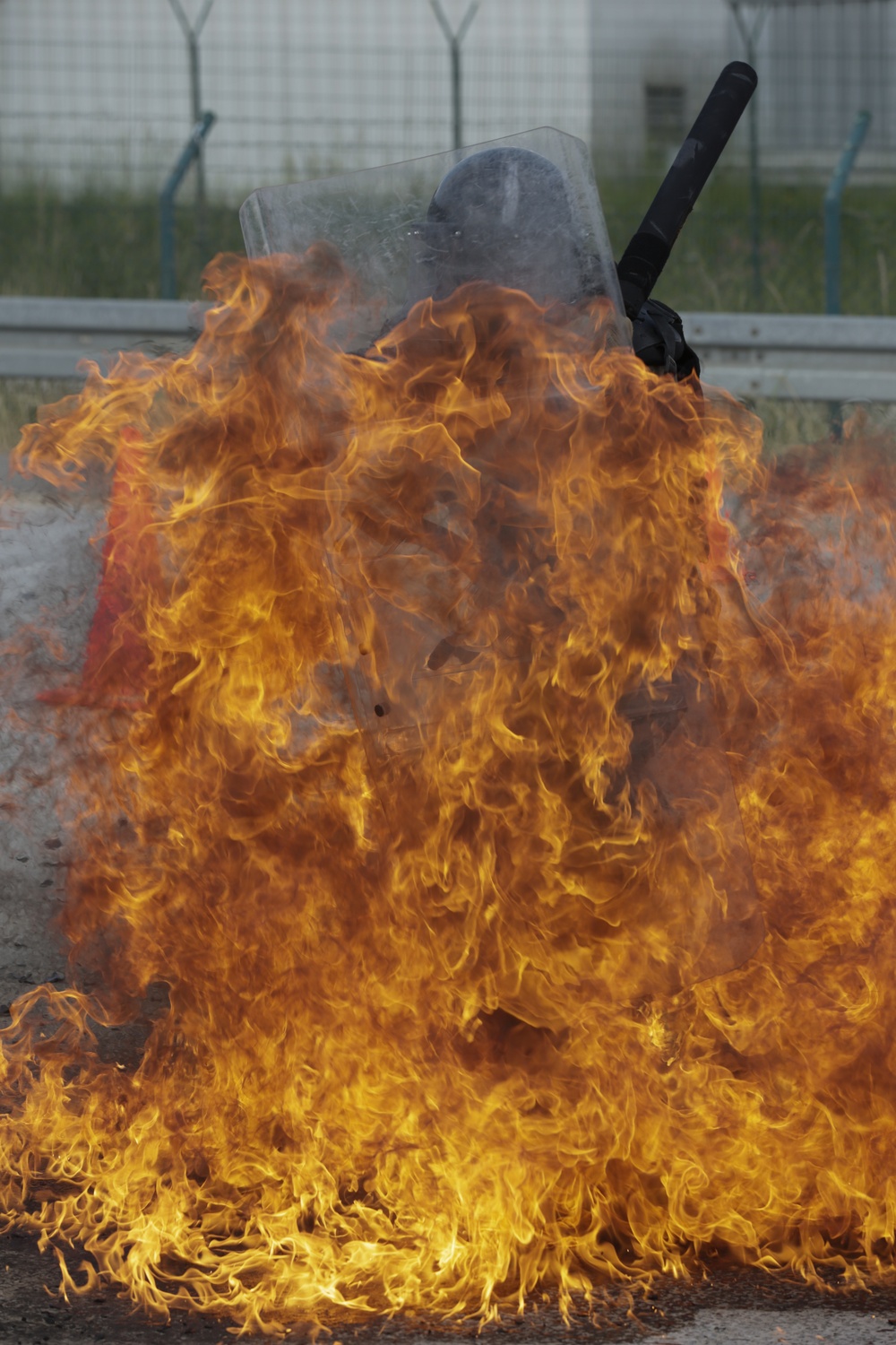 DVIDS Images Italian Soldiers Conduct Fire Phobia Training [Image 1