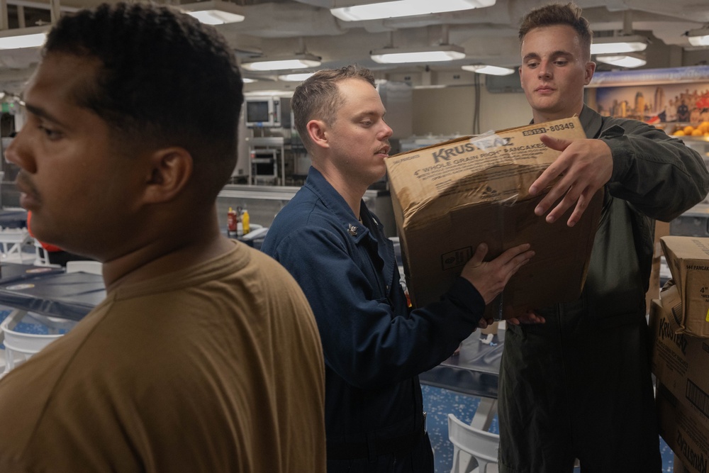 USS America resupplies at sea