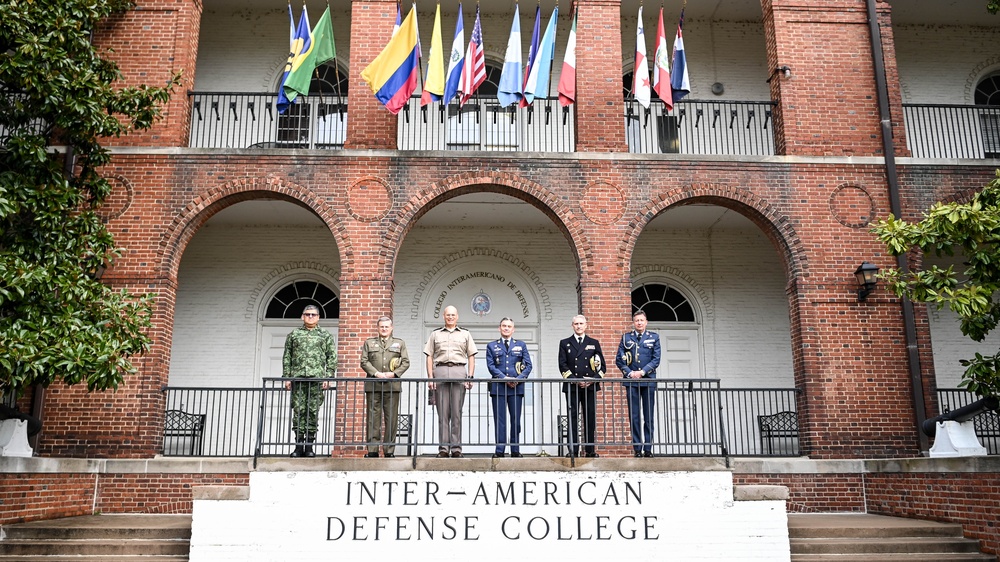 General Fernando José López del Pozo IADC Visit