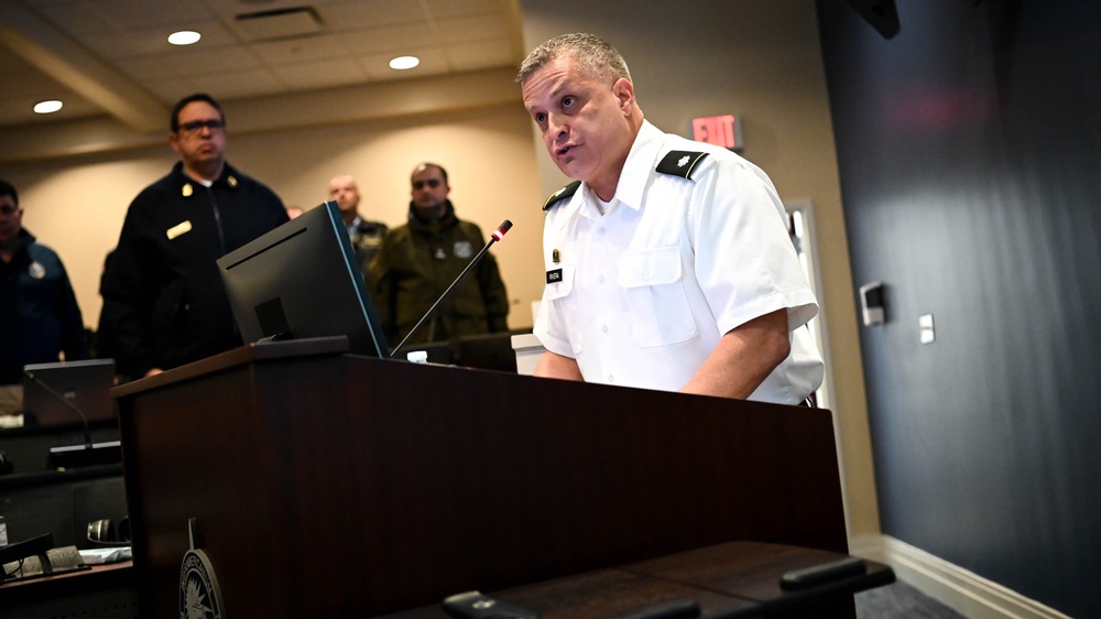 Vice Chief of the National Guard Bureau, Lt. Gen. Marc H. Sasseville speaks to class 62