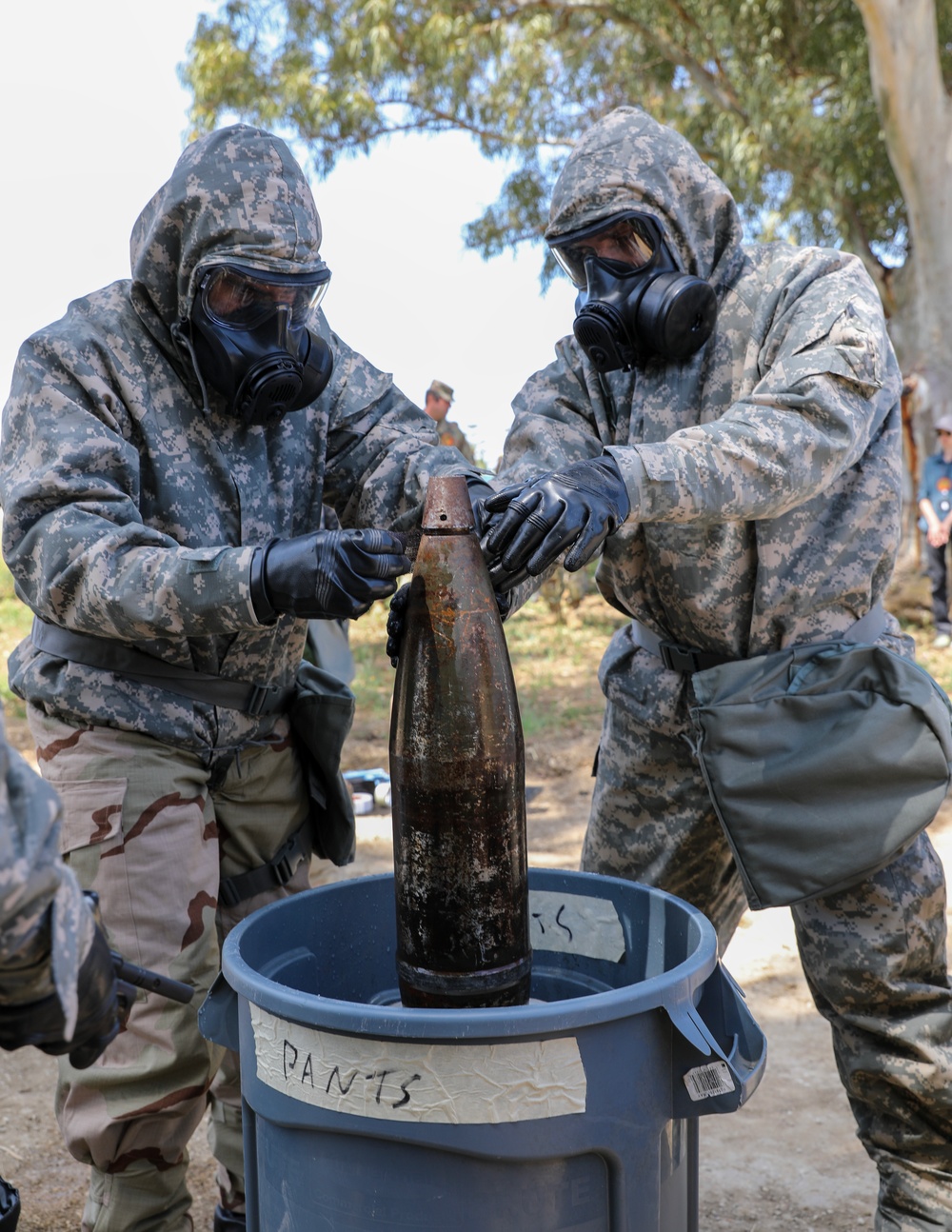 EOD and CBRN conduct joint training in Tunisia at African Lion 2023