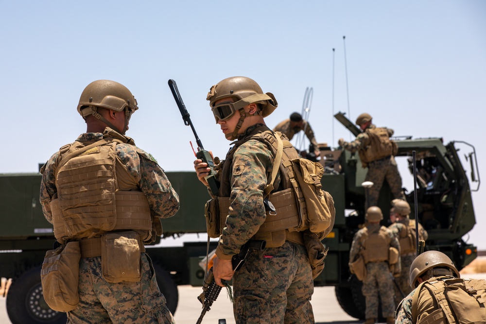 DVIDS - Images - Marines execute HIRAIN during exercise African Lion ...