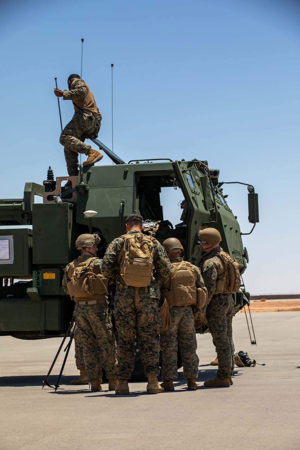 Marines execute HIRAIN during exercise African Lion 2023