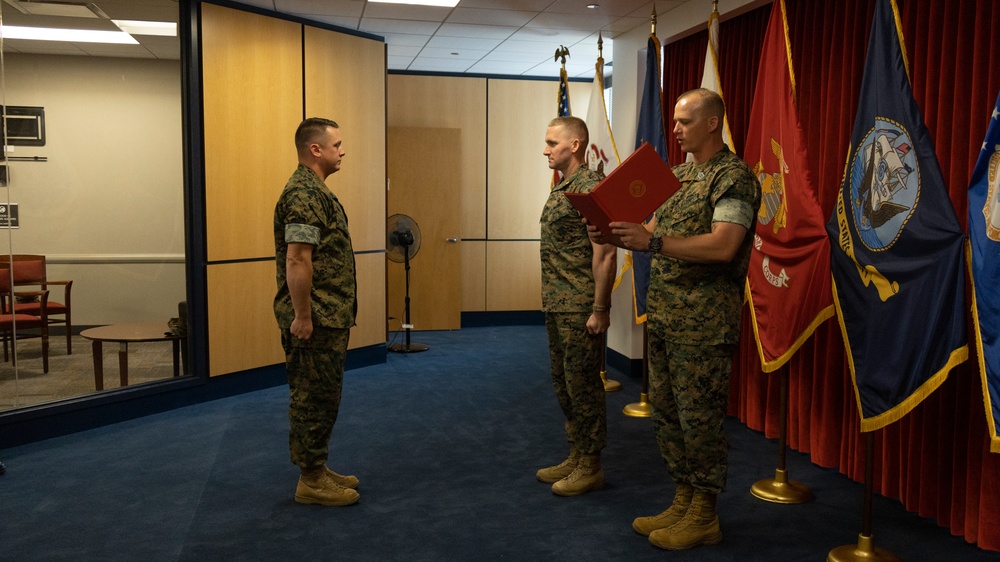 Navy Marine Corps Achievement Medal: Gunnnery Sgt. Rocha, RS Chicago