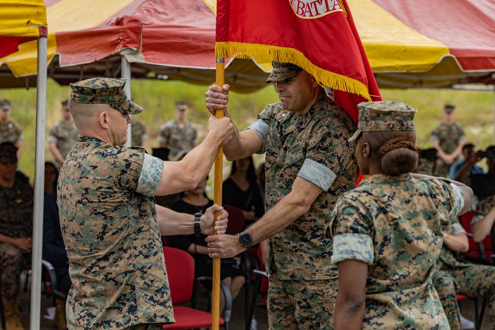 1st Bn., 4th Marines holds change of command ceremony