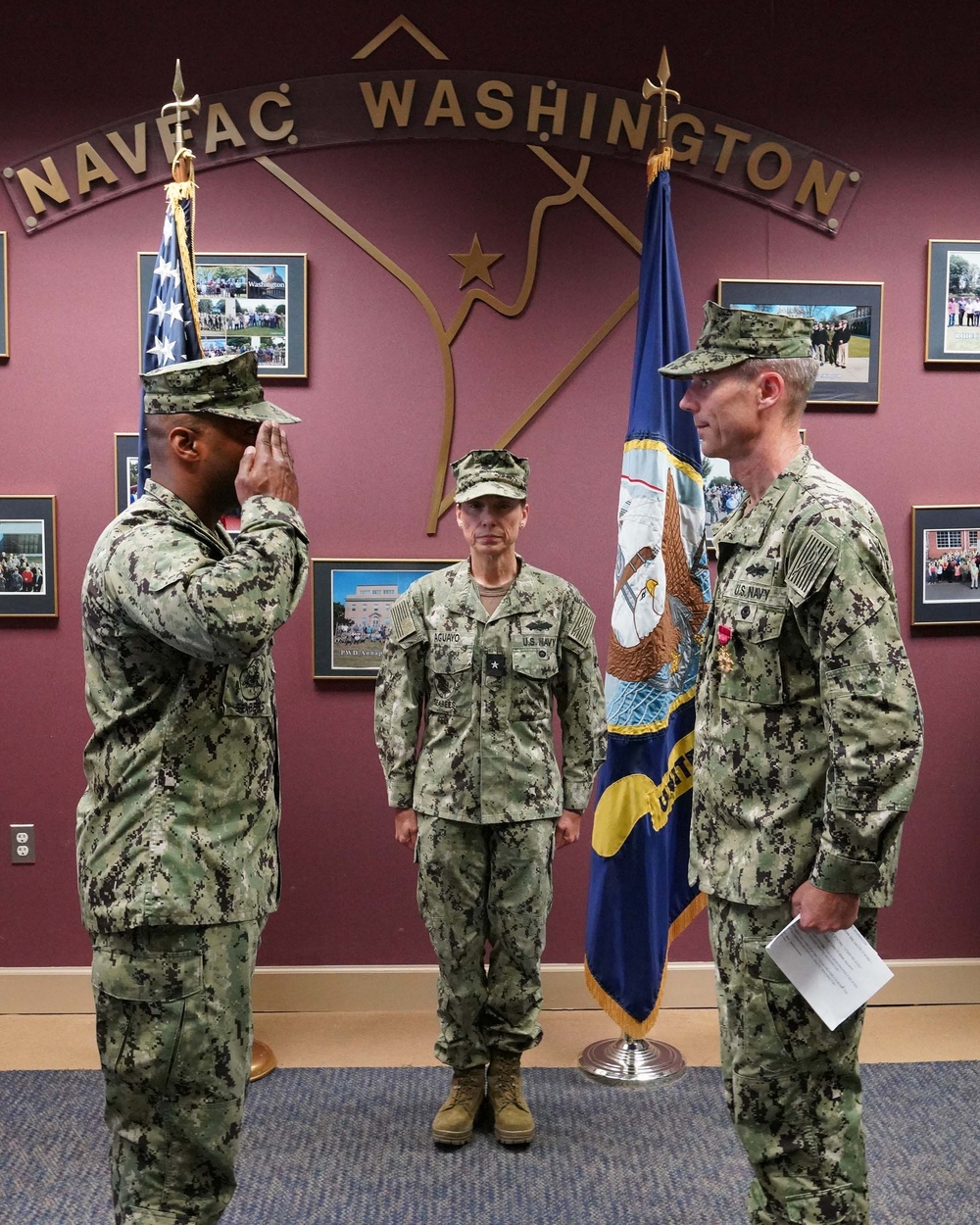 Naval Facilities Engineering Systems Command Washington holds Change of Command