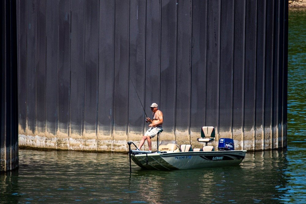 Charleroi lock construction enters final project phase