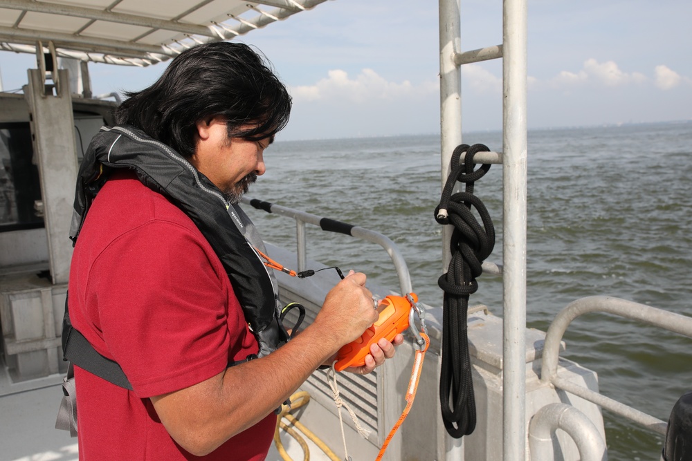 USACE Galveston District hydrography team conducts post dredge survey