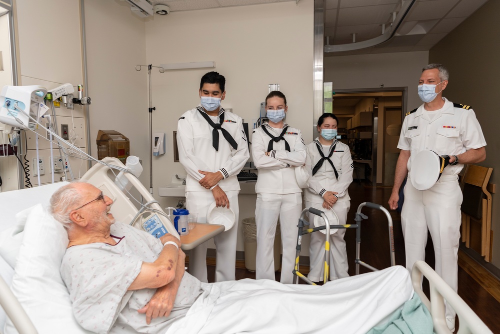 Sailors Visit Veterans at Portland VA Medical Center