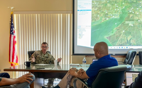 Galveston District Meets with Port of Palacios