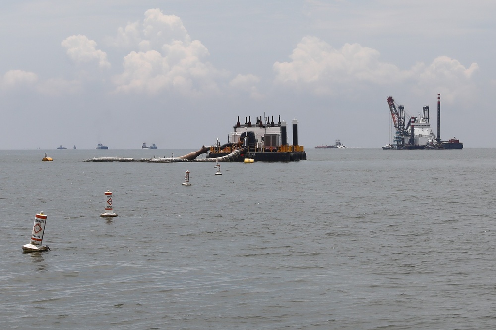 USACE Galveston District hydrography team conducts post dredge survey