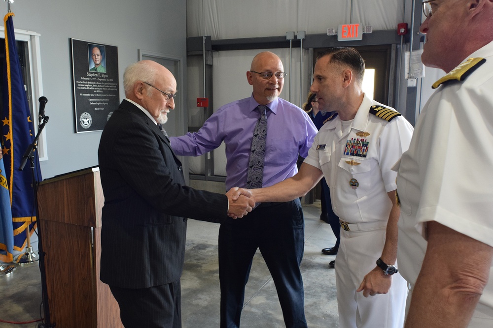 Fallen DLA Land and Maritime logistician honored with Army memorialization
