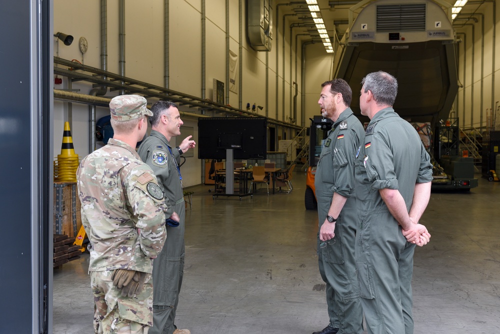 Col. Rusty Ballard, 182nd Airlift Wing commander, tours the German Airbus A400m