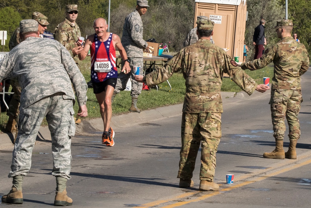 DVIDS Images Supporting the Nebraska Marathon Mission [Image 9 of 13]