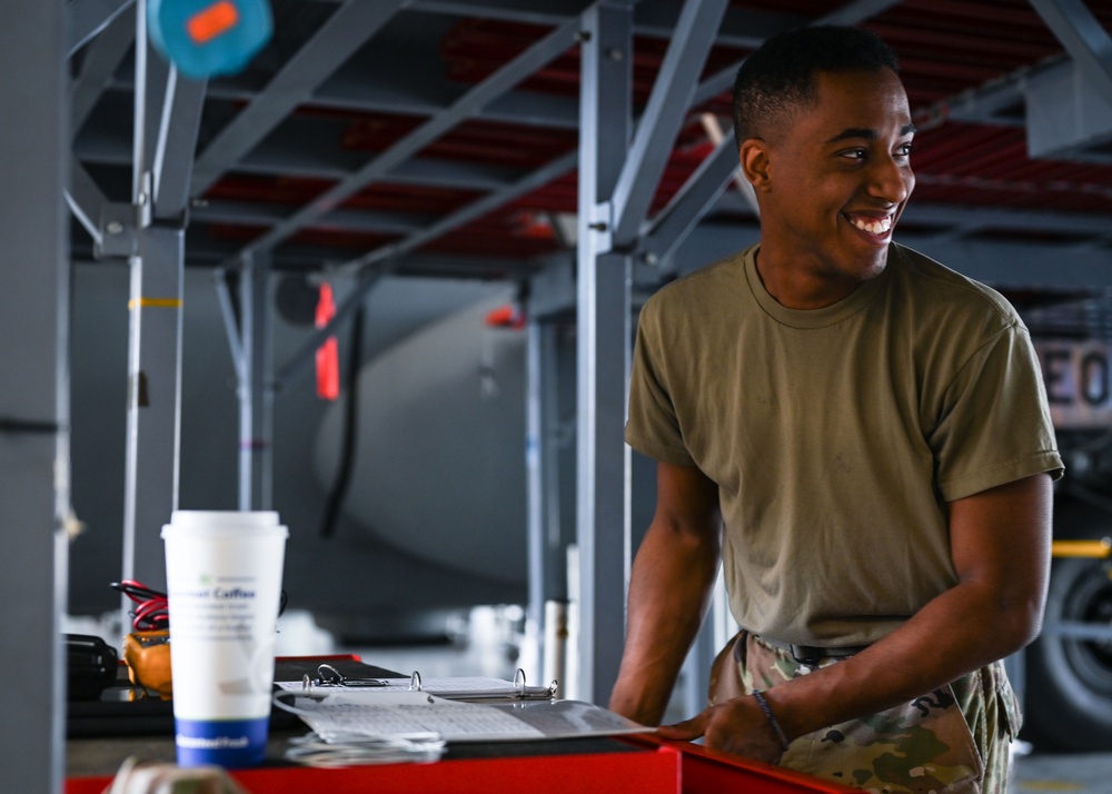 165th Maintenance Group's final drill weekend with the C-130 Hercules