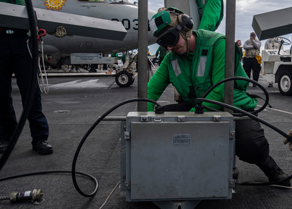 Nimitz Raises Emergency Crash Barricade