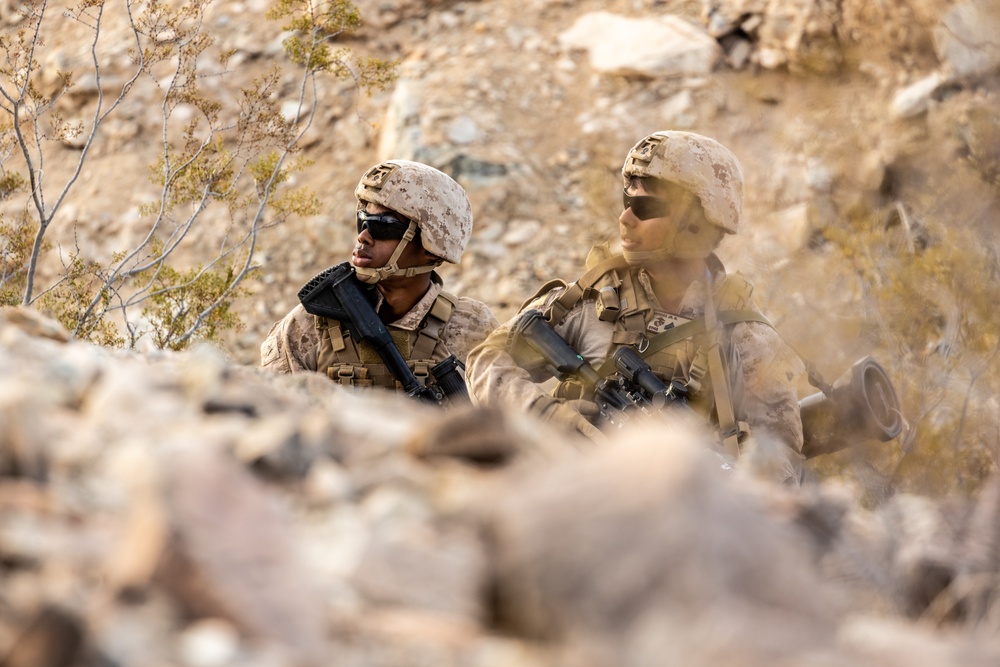 ITX 4-23 Bravo Company, 1st Battalion, 23D Marine Regiment conducts Range 410