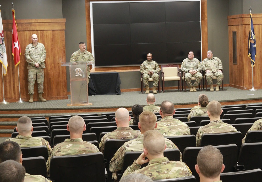 Illinois Army National Guard's Regional Training Institute Gets New Commander
