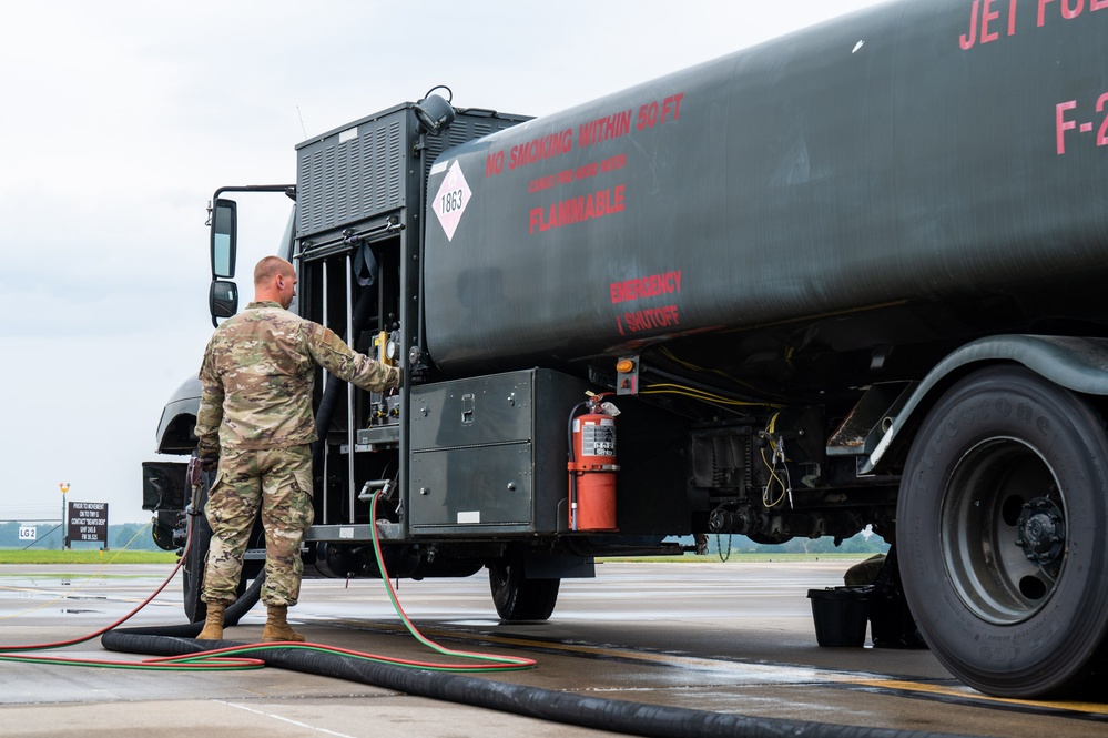 Wet-wing defuel mission