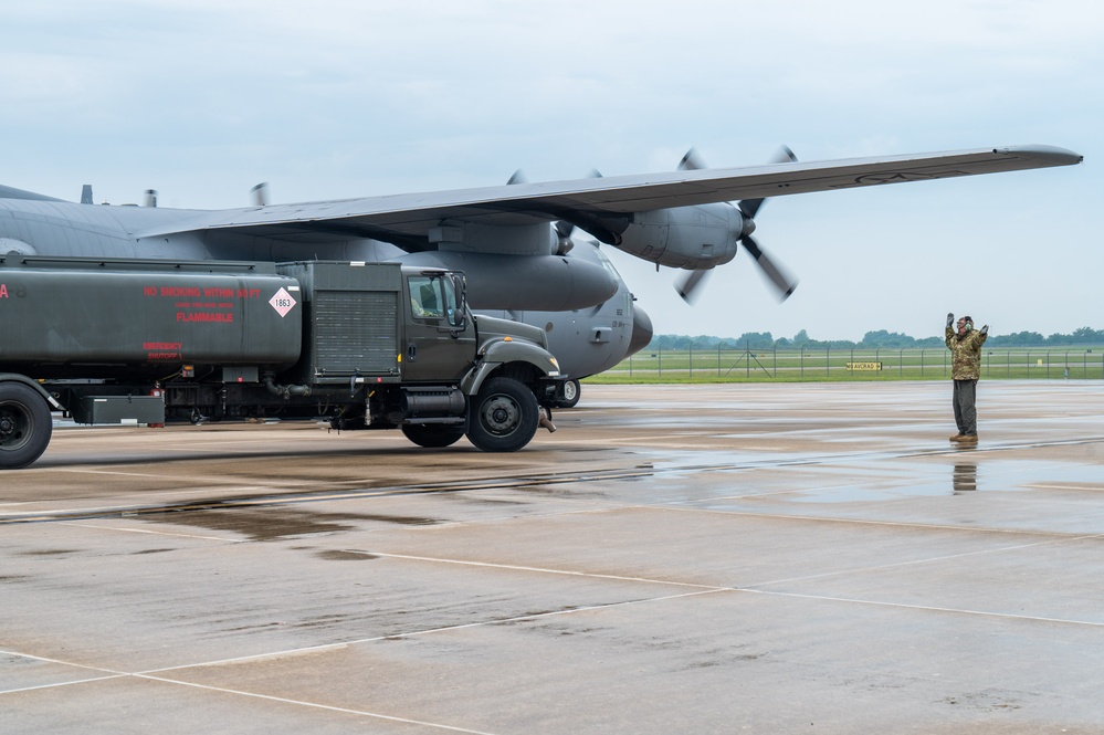 Wet-wing defuel mission