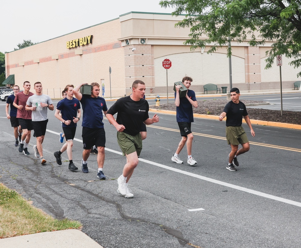 Poolees train to become Marines