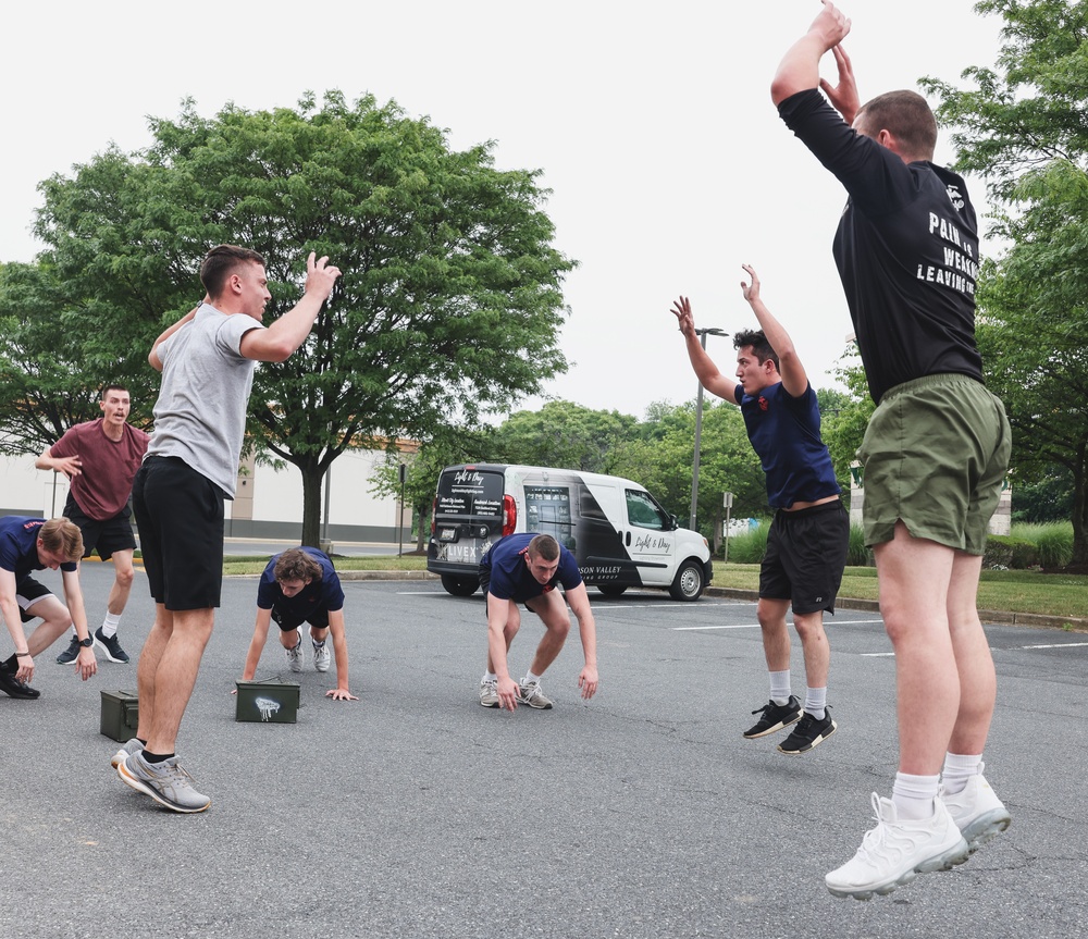 Poolees train to become Marines