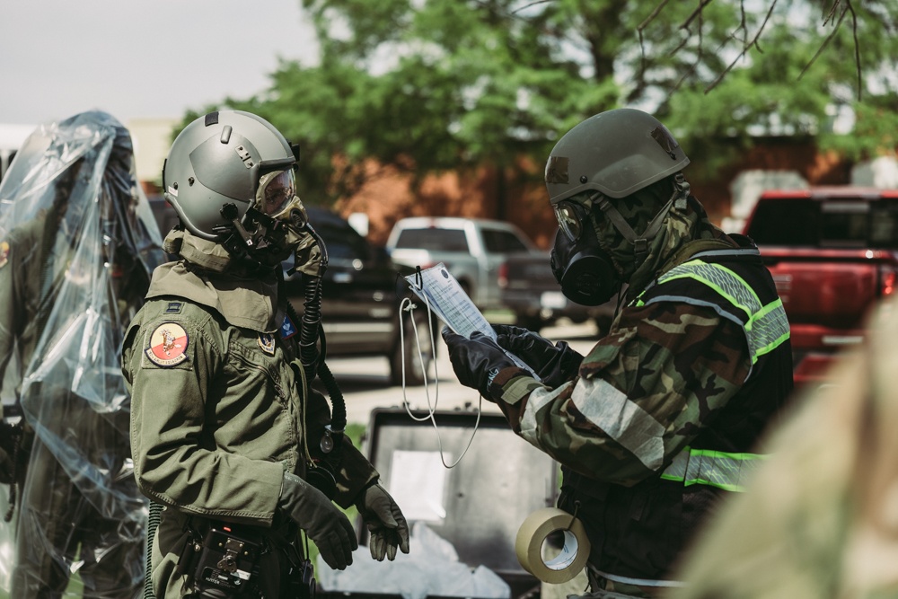 Airmen test the Aircrew Eyes and Respiratory Protection System